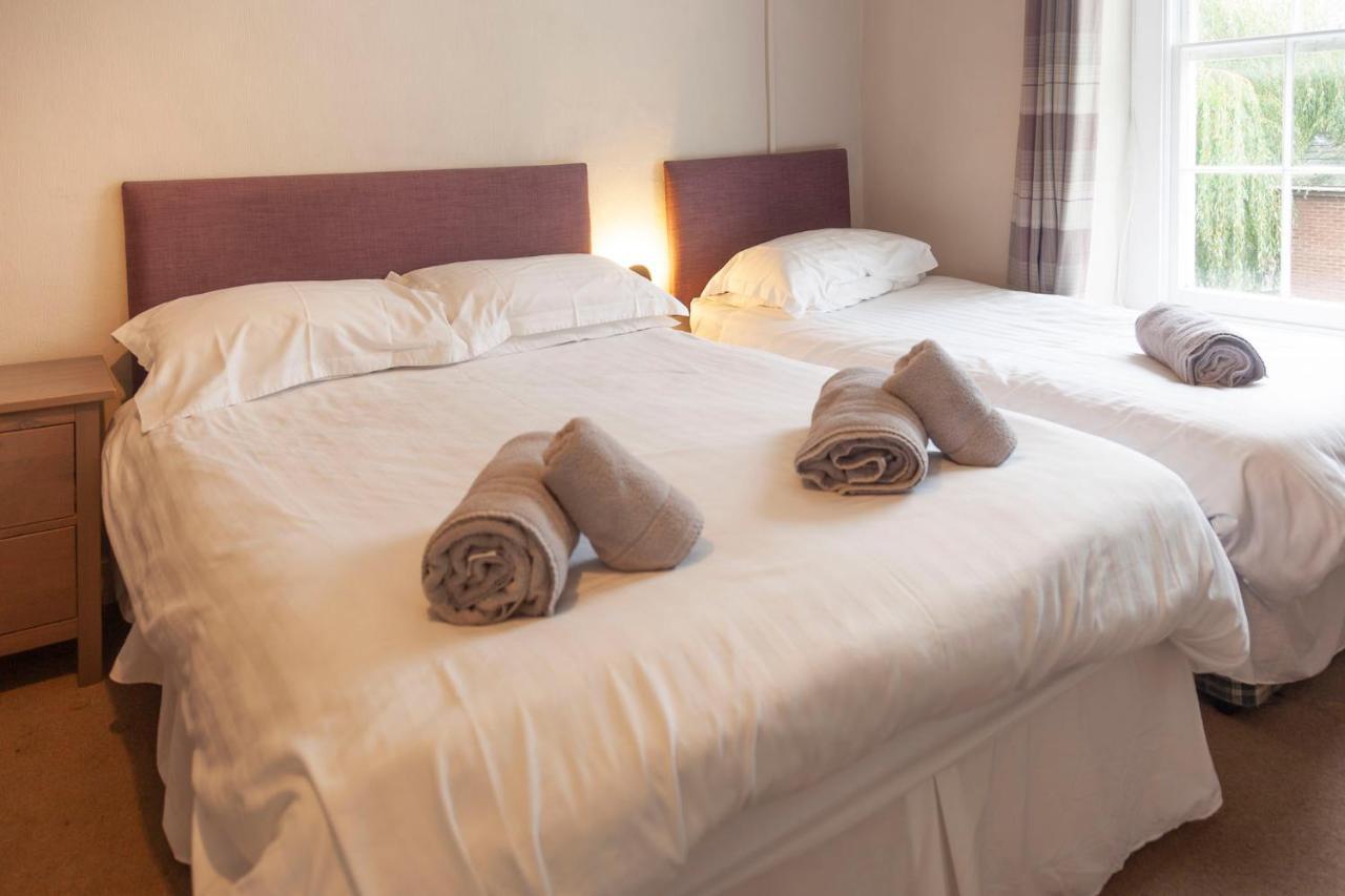 Bed and Breakfast The Great Western à Abergavenny Extérieur photo